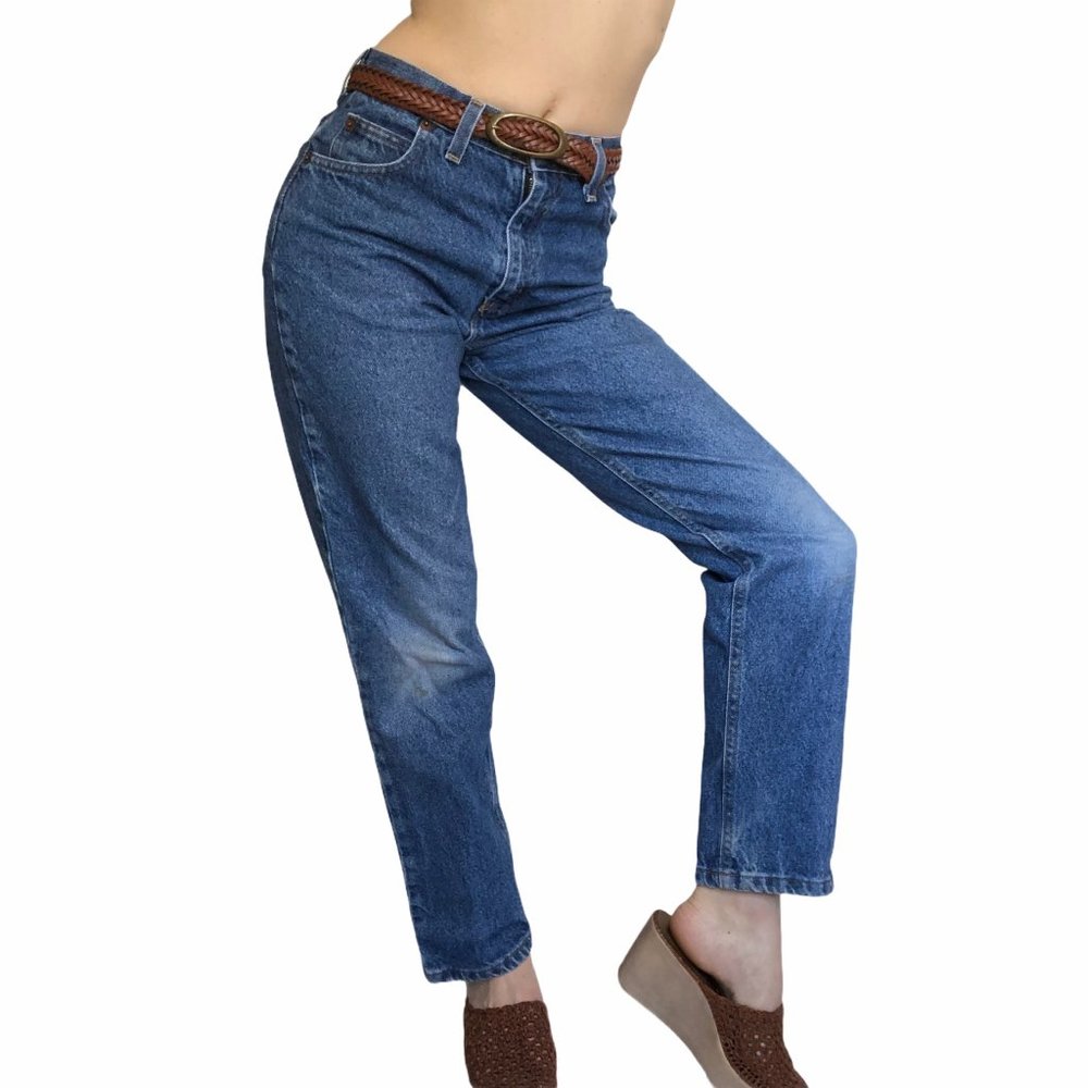 High-waisted Mom jeans